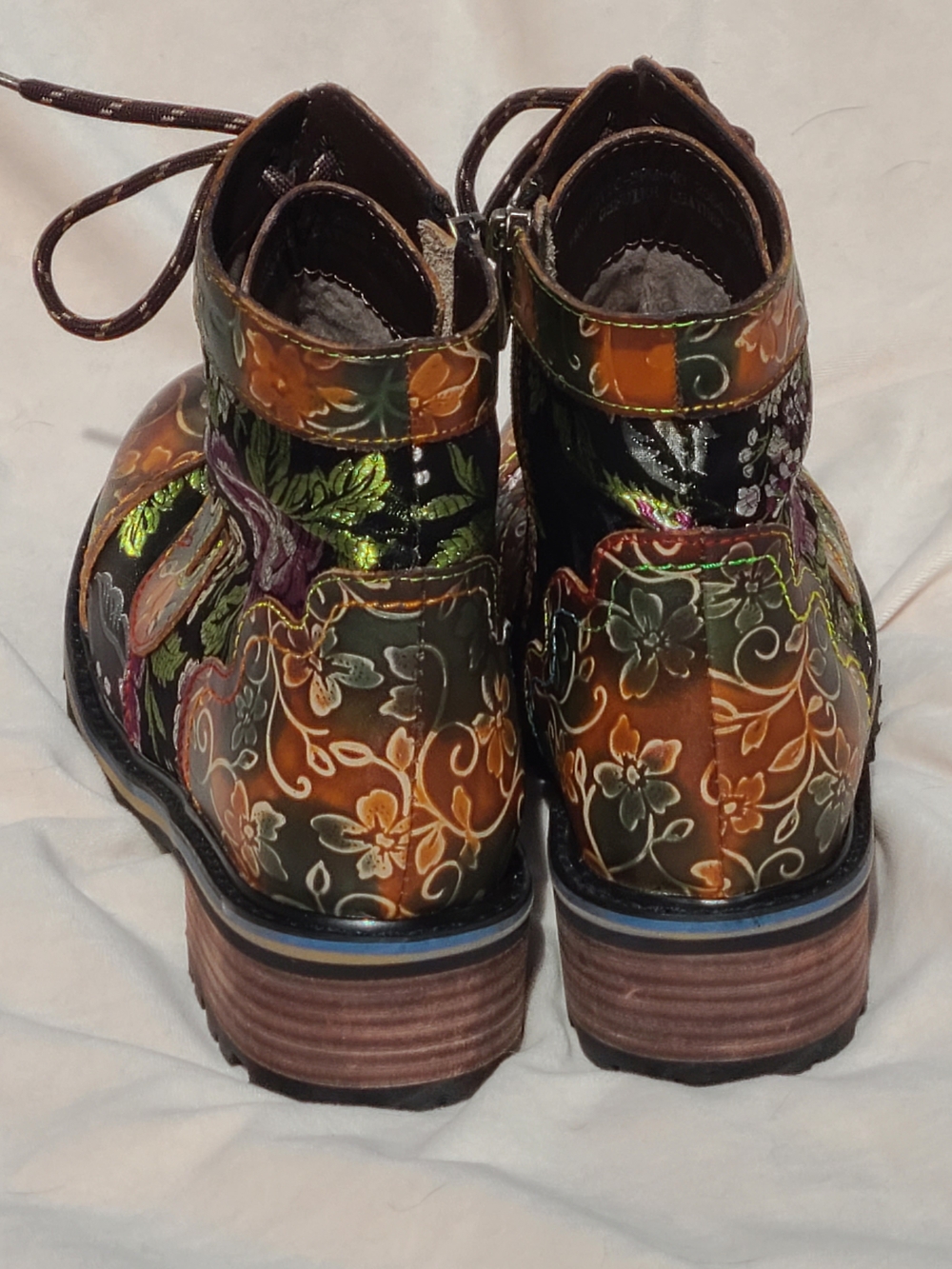 L'artiste by Spring Step MedusaFloral Patchwork Combat Lace UpBoots Size: 9/40 - Picture 4 of 11